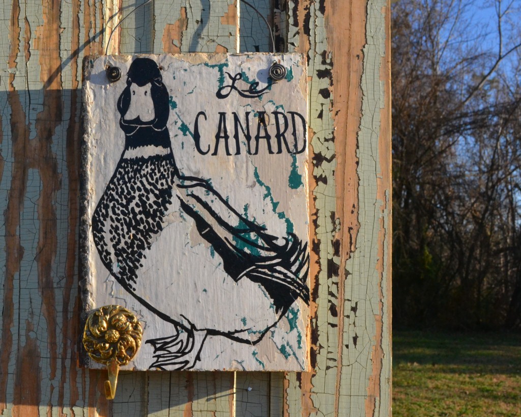 Le Canard hanger