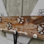 Muddy Paw Prints leash holder