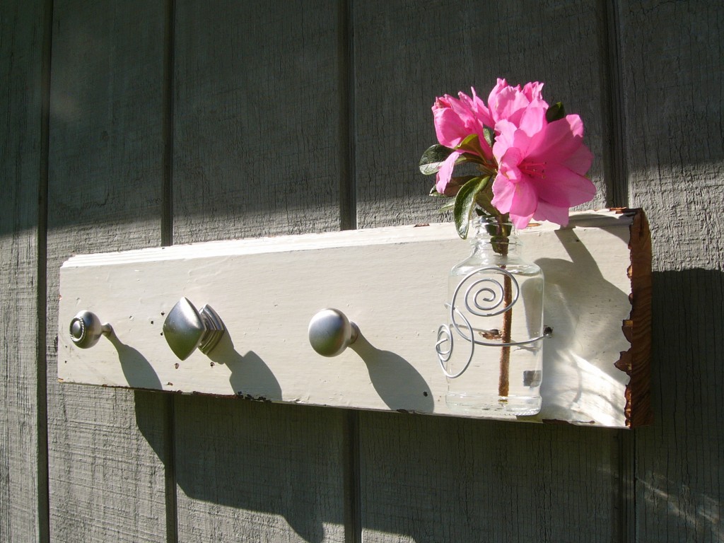 Silver Knob vase and hanger