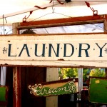 Laundry sign